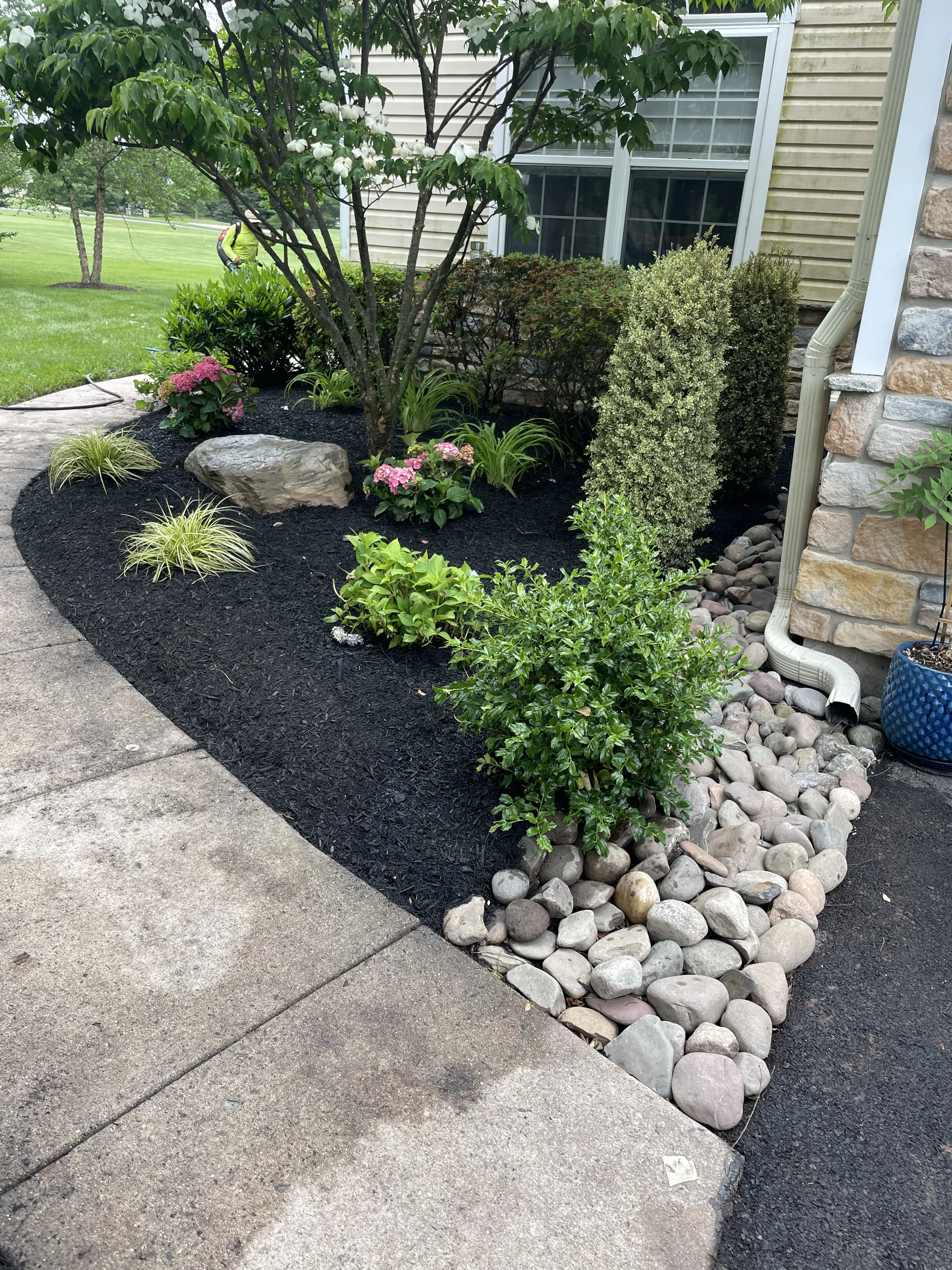 Spring Mulch Application